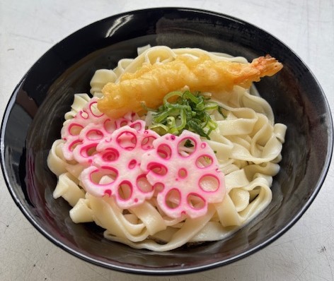 きしめんぶっかけうどん